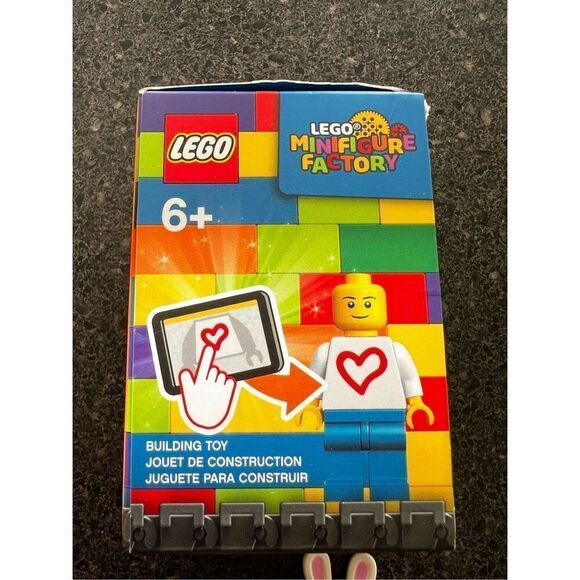 LEGO NEW YORK skateboard Minifigures with Alex printed - Picture 7 of 11